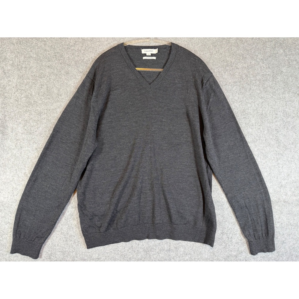 Calvin Klein V-Neck Sweater Men XL Gray Good Extra Fine Merino Wool Knit